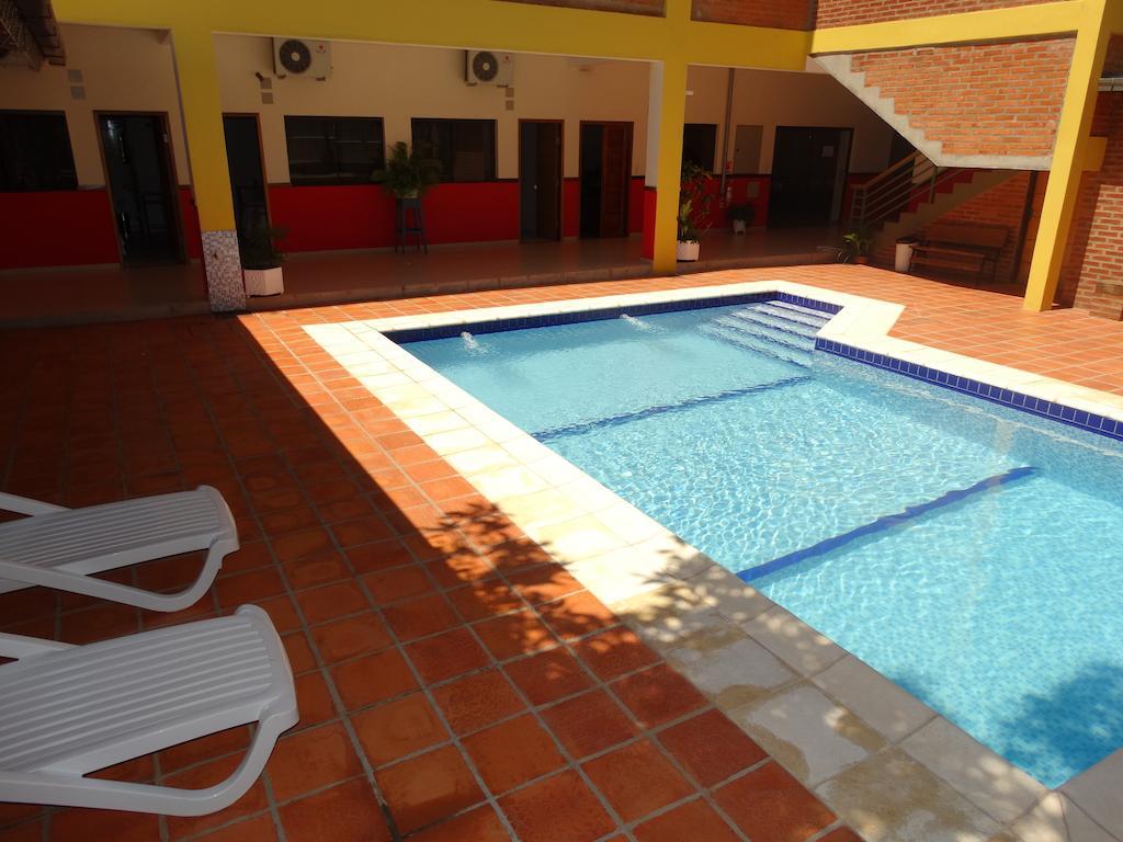 Terwindt Hotel Encarnación Dış mekan fotoğraf