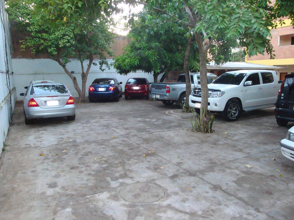 Terwindt Hotel Encarnación Dış mekan fotoğraf